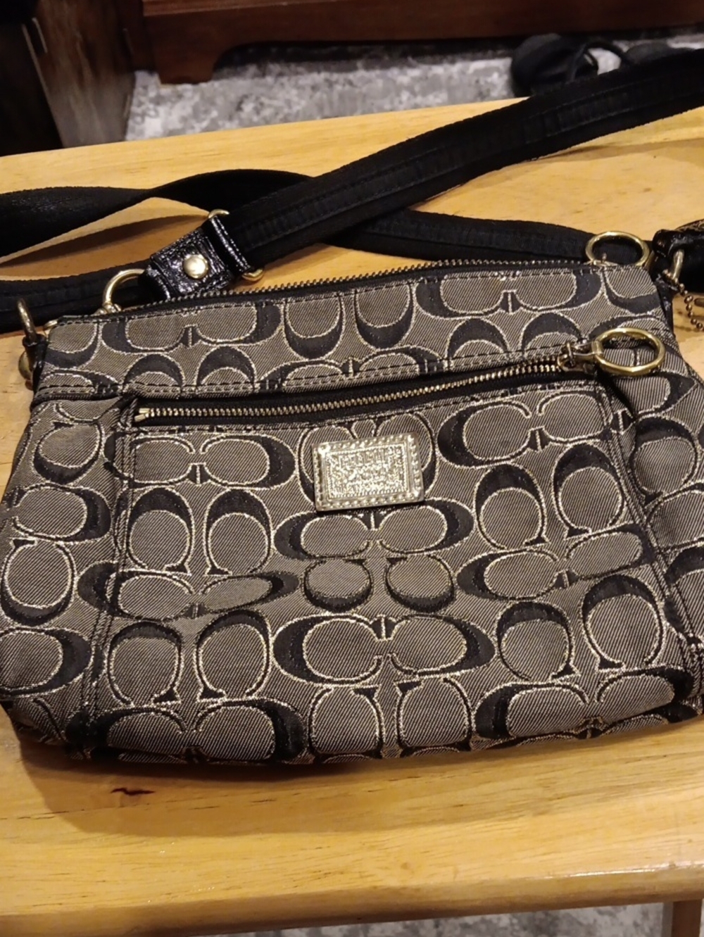 Coach Poppy Signature C Convertible Crossbody Bag Hobo Black/Gray 18135